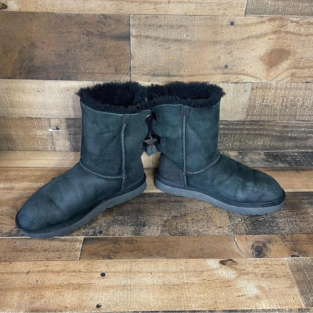 UGG Bailey Bow Women’s Boots Size 8 Black - Picture 4 of 8